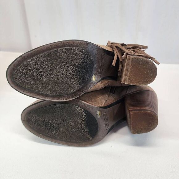 Vince Camuto Harlin Bootie in Wild Mushroom Tassles Size 7M - Picture 9 of 11